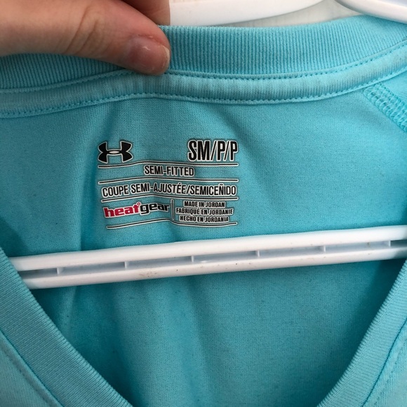 Turquoise Under Armour Workout Shirt - Picture 3 of 4